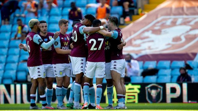 心念老东家！奥斯卡社媒晒照观看海港vs柔佛亚冠比赛（奥斯卡社媒晒照观海港vs柔佛亚冠，心系老东家）