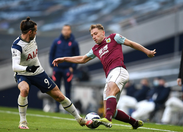 热刺曼联押宝欧罗巴决战 数据：破咒4连杀太难？（热刺与曼联押注欧联生死战 数据显示：想破咒达成四连胜太难？）