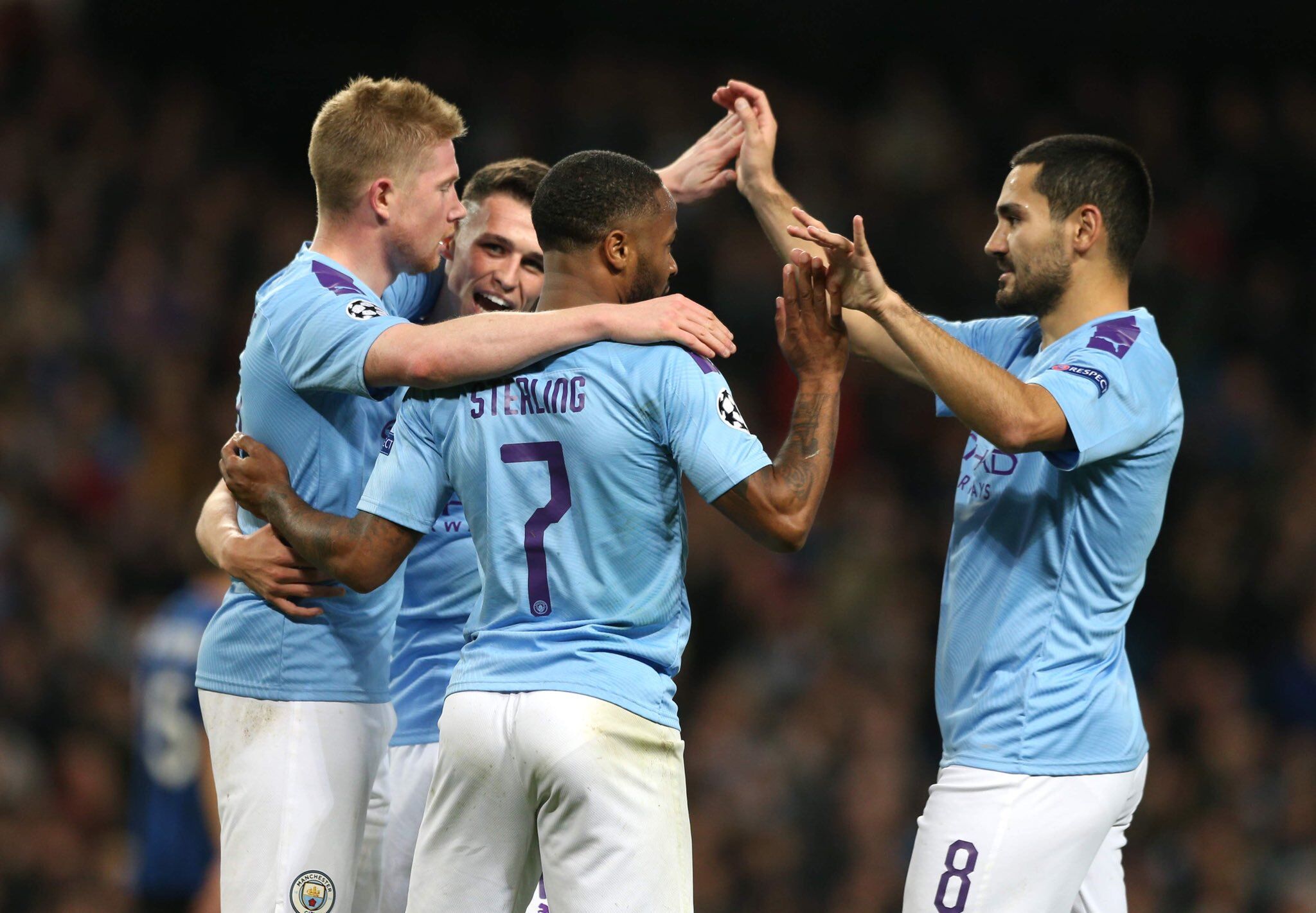 中超比赛亮点：武汉三镇绝杀山东泰山,（中超焦点战：武汉三镇补时绝杀山东泰山）