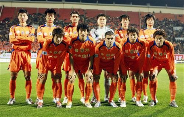 半场战报：科隆1-2法兰克福