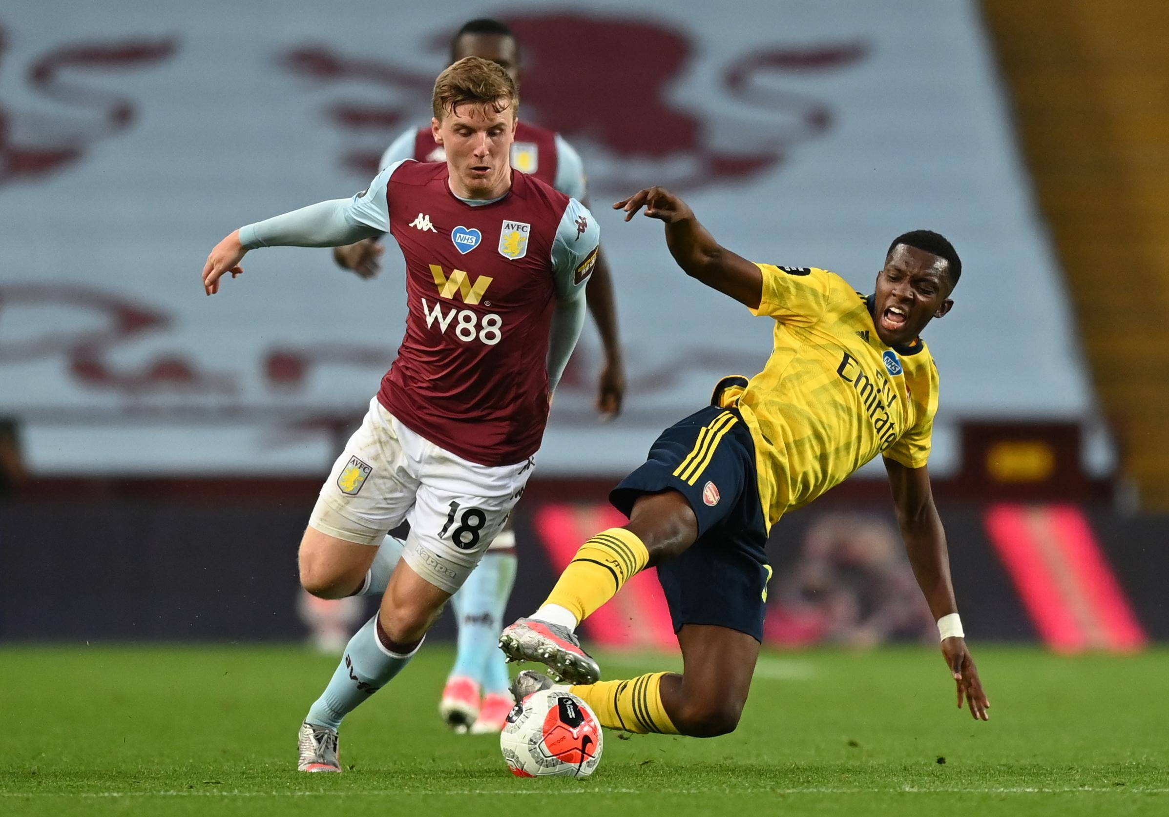 意甲博洛尼亚1比1战平拉齐奥，波贝加罗马尼奥利首发（意甲战报：博洛尼亚1-1拉齐奥，波贝加与罗马尼奥利首发登场）