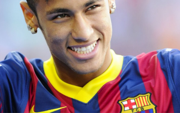 记者：李可缺席津沪战赛前合练，汪海健、路易斯或首发登场（记者称李可缺席津沪大战赛前合练，汪海健、路易斯可能首发）