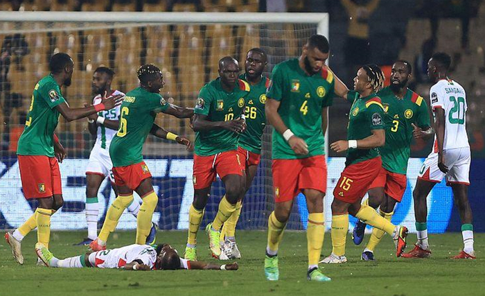 Here We Go！罗马诺：斯图加特中场米约即将加盟吉达国民