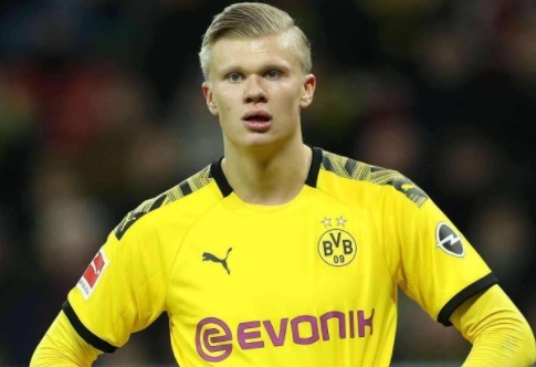 西甲半场：场上僵局暂未打破，皇家马略卡0-0奥萨苏纳