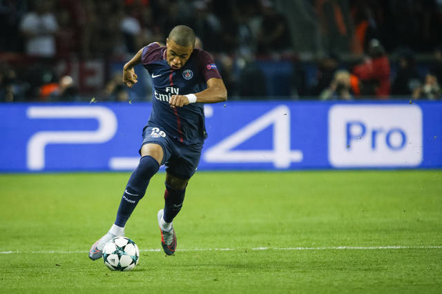 干净又卫生！贝克汉姆晒印度行学习制作美食视频